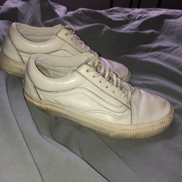 LEATHER VANS - Picture 3 of 5